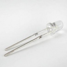 供应680nm, 700nm, 720nm, 735nm, 750nm, 760nm, 780nm等LED