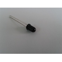 直径3mm，陶瓷封装，白色/黑色胶体，直插F3红外发射和接收LED